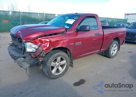 2015 Ram 1500 Express из США, поврежденный, VIN 3C6JR7AT3FG612300